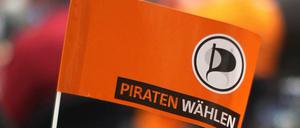 Eine Fahne der Piratenpartei.