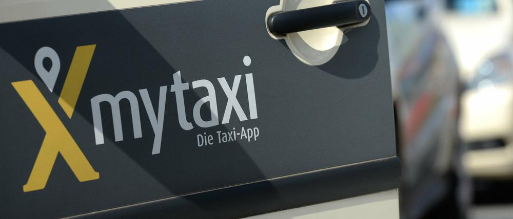 Das Landgericht Frankfurt hat die umstrittenen Rabattaktionen des Internet-Dienstleisters myTaxi verboten.
