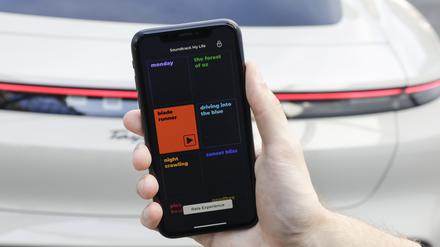 Porsche-Soundapp „Soundtrack my Life“ passt sich dem Fahrstil an.