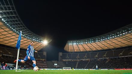 Endlich wieder Fußball im Olympiastadion. Hertha BSC startet am Samstag gegen den FC Augsburg in die Rückrunde. Foto: dpa/Schulze