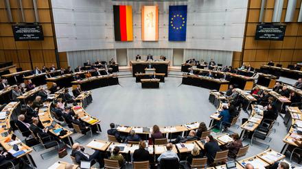 Innenaufnahme des Plenums während der 75. Plenarsitzung des Berliner Abgeordnetenhauses am 28.01.2016 in Berlin.