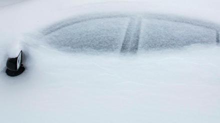 Schneesturm "Jonas" legt das Leben lahm. 