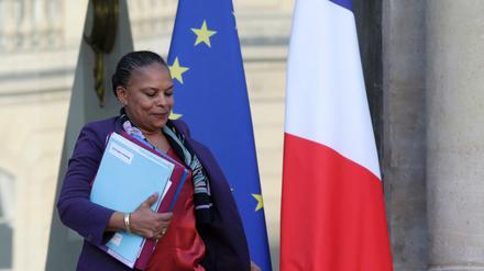 „Manchmal heißt Widerstehen bleiben, manchmal heißt Widerstehen gehen“, schrieb Christiane Taubira auf Twitter.