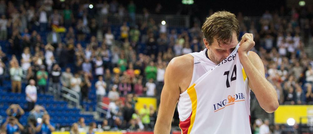 Dirk Nowitzki nach der EM-Niederlage gegen Spanien im September 2015 in Berlin.