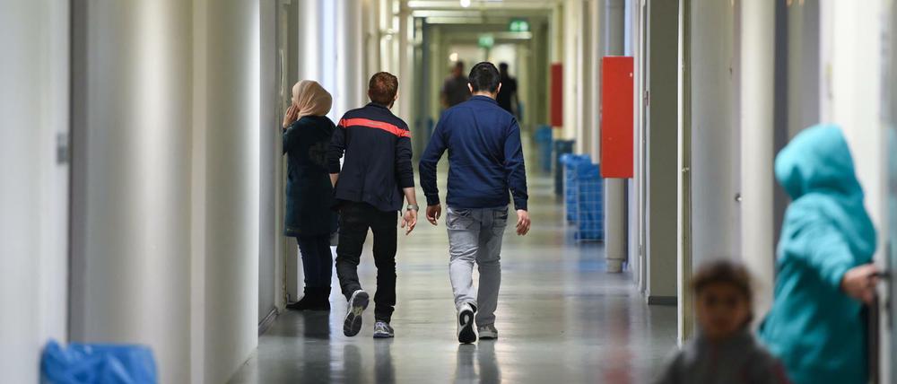 Drei SPD-Ortsvereine in Essen haben eine Kundgebung gegen mehr Flüchtlinge im Norden der Stadt abgesagt.