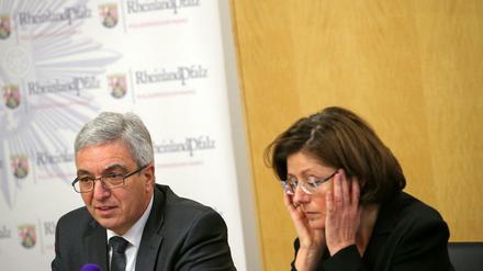 Der rheinland-pfälzische Innenminister Roger Lewentz wird für Malu Dreyer (beide SPD) in der "Elefantenrunde" sitzen.