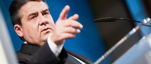 Bundeswirtschaftsminister Sigmar Gabriel (SPD) geht davon aus, dass die hohe Zuwanderung der deutschen Wirtschaft nicht schaden wird.