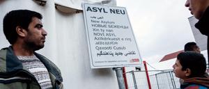 Asyl ist nicht alles. Nach der Anerkennung gehen die Probleme für manchen Flüchtling weiter.