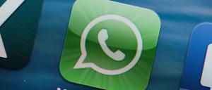 Ein Milliarde Menschen nutzen den Mitteilungsdienst WhatsApp. Sie verschicken täglich 42 Milliarden Nachrichten.