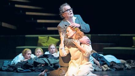 Michael Volle (Jochanaan), Catherine Naglestad (Salome)