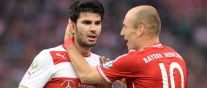 Serdar Tasci (links) ist jetzt Arjen Robbens Teamkollege.