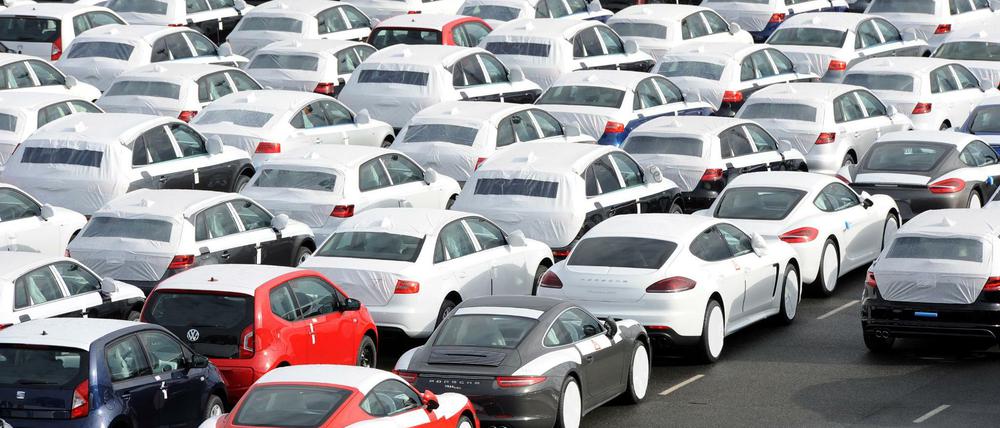 Im vergangenen Jahr waren 3,2 Millionen Neuwagen auf die Straßen gerollt.