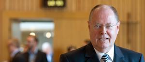Peer Steinbrück wohnt im Sprengelkiez.