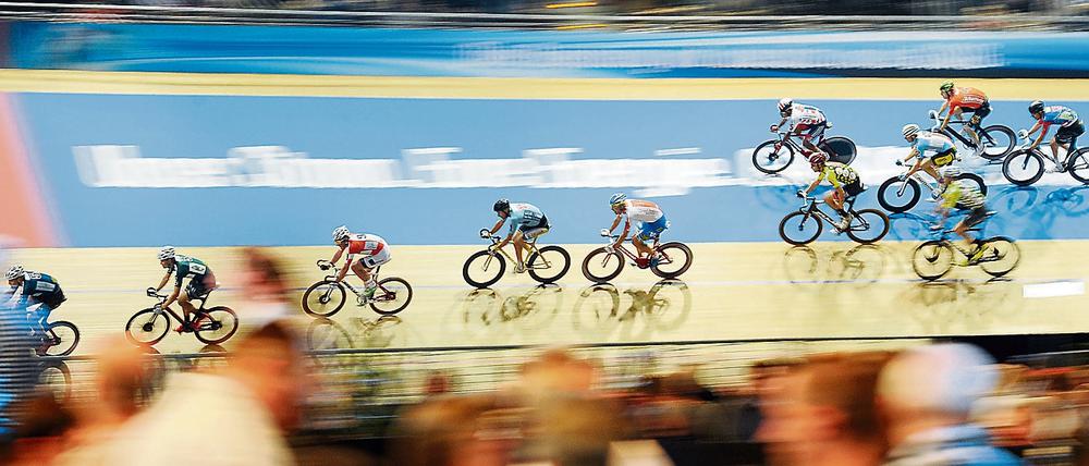 Das 105. Sechstagerennen im Velodrom.