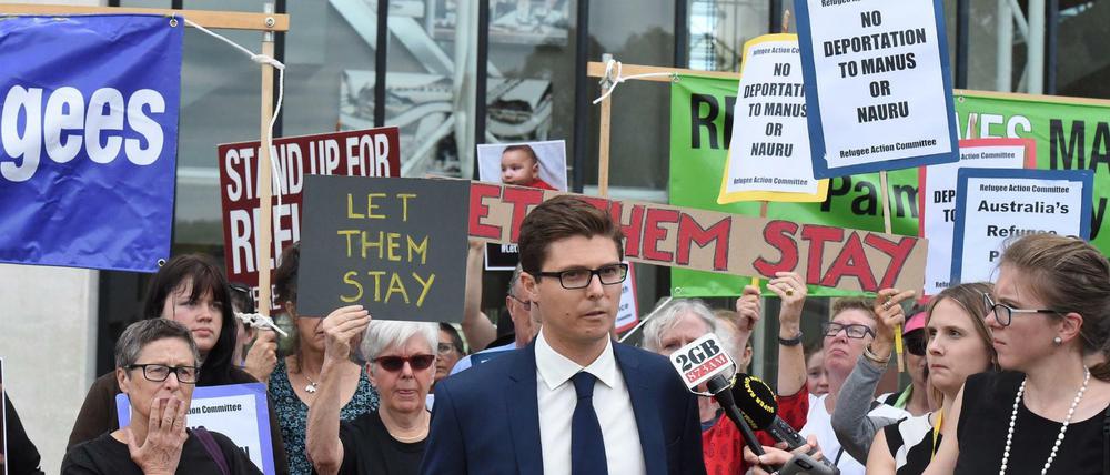 Anwalt Daniel Webb vom Zentrum für Menschenrechte und Gesetze (HRLC) kritisierte in Canberra das Urteil des Obersten Gerichtshofs. 