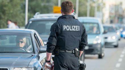 An der deutsch-österreichischen Grenze wie hier in Simbach am Inn (Bayern) waren in der Vergangenheit vorübergehend Grenzkontrollen wieder eingeführt worden.