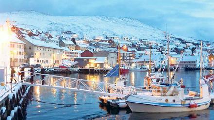 Blaue Stunde in Honningsvag.