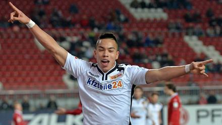 Bobby Wood jubelt über seinen späten Treffer zum Ausgleich.