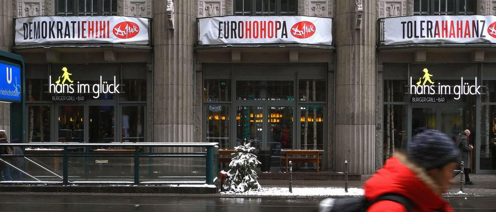 Prominenter Burger: Die Kette "Hans im Glück" betreibt drei Filialen in Berlin, eine davon direkt an der Friedrichsstraße.