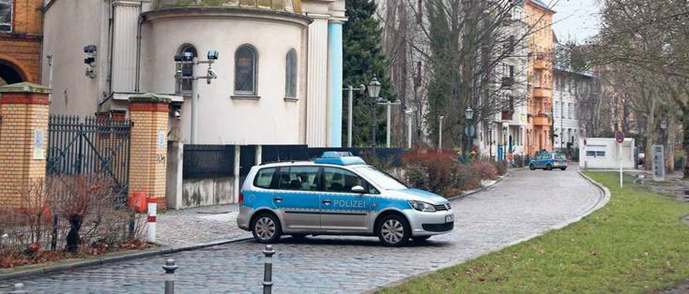 Geschützt. Synagogen werden in Berlin rund um die Uhr bewacht.