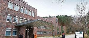 Die ehemalige Lungenklinik Heckeshorn in Wannsee. Wie viele Flüchtlinge werden am Ende hier untergebracht? Aus dem Senat sind verschiedene Zahlen zu hören.