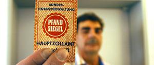 Kuckuck, ruft der Gerichtsvollzieher, wenn der Beitragszahler auf die Mahnbescheide des Beitragsservice nicht reagiert hat. 