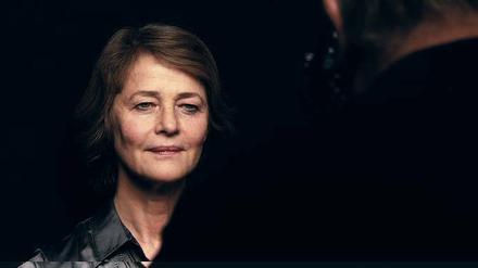 Geheimnisträgerin. Charlotte Rampling. 