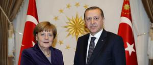 Bundeskanzlerin Angela Merkel (links) und der türkische Präsident Erdogan