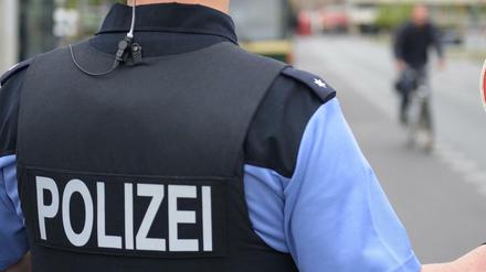 Gegen den Beamten läuft nun ein Disziplinarverfahren (Symbolbild).