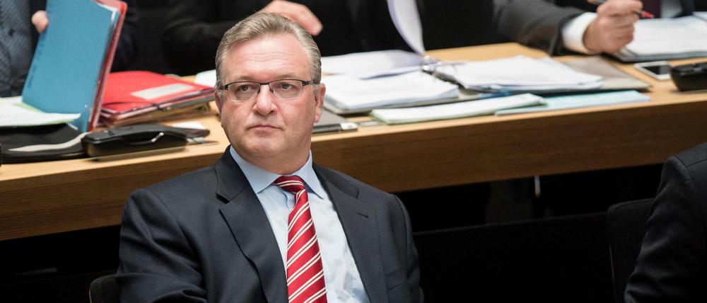 Berlins Senator für Inneres und Sport, Frank Henkel.