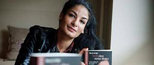 Meral al-Mer war Opfer ihres brutalen Vaters. Sie zeigte ihn an und konnte sich so befreien. Über ihre Erfahrungen hat sie ein Buch geschrieben.