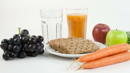 Fasten muss nicht unbedingt heißen, gar nichts mehr zu essen, sondern auf bestimmte Genussmittel zu verzichten.