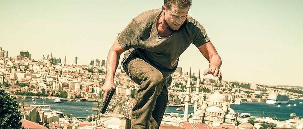 Steiniger Weg zum Kassenschlager. Til Schweigers Film „ Off Duty“ hatte am Wochenende knapp 110 000 Besucher.