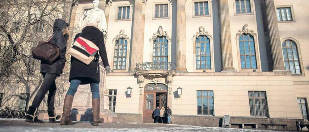 Ein Rückzieher nach dem anderen. Die Humboldt-Universität sehnt sich seit langem nach Ruhe – vergeblich.