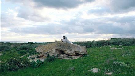 Kindheit auf der Insel. Für den Fischerssohn Samuele Pucillo ist Lampedusa Heimat – das, was die Flüchtlinge verloren haben.