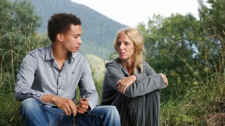 "Quand on a 17 ans" erzählt von zwei rabiat verfeindeten Gymnasialschülern in einem französischen Pyrenäendorf.  