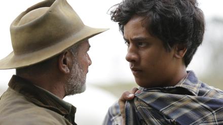 Tamuera Morrison (links) und Akuhata Keefe in "Mahana" ("The Patriarch").