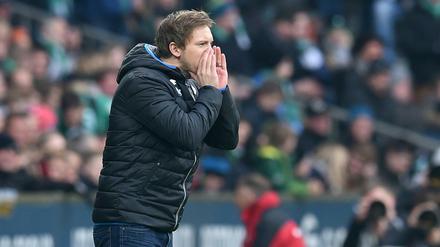 28 Jahre jung, der Trainer von Hoffenheim, Julian Nagelsmann. Fußball Bundesliga 21. Spieltag: Werder Bremen gegen TSG Hoffenheim am 13.02.2016 im Weserstadion in Bremen. 