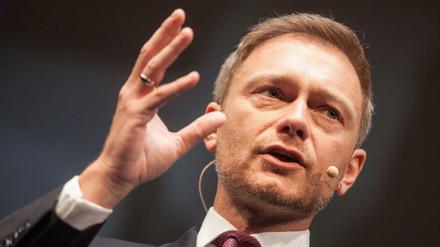 Christian Lindner sieht in der Bargeldobergrenze einen Angriff auf die Privatsphäre.