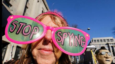 Ganz in Pink: "Code Pink"-Aktivisten bei Protesten gegen die NSA.
