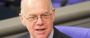 Bundestagspräsident Norbert Lammert ist zugleich Chef der Bundestagsverwaltung - und hat daher beim Thema Hausausweise ein gewichtiges Wort mitzureden.