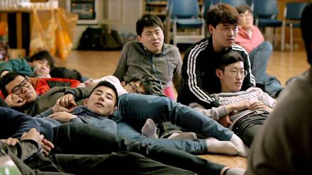 Mitglieder von G-Voice, dem einzigen südkoreanischen Schwulen-Chor in Lee Dong-has "Weekends".