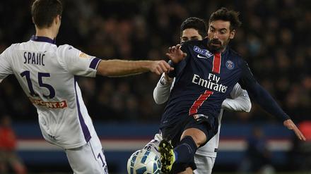 Ezequiel Lavezzi (r.) wechselt für 30 Millionen Euro Ablösesumme zu Hebei China Fortune