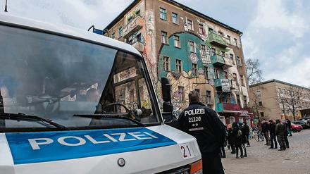 Polizeieinsatz in der Rigaer Straße. 