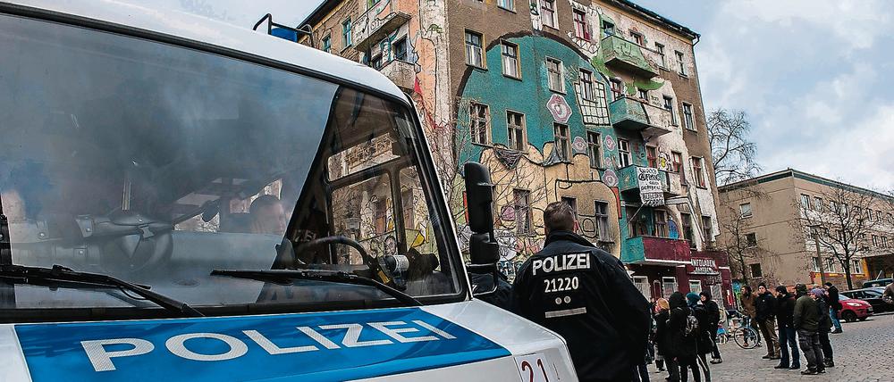 Polizeieinsatz in der Rigaer Straße. 