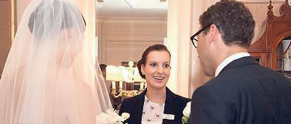 Große Freude, große Feier. Nadja Graßhof sorgt dafür, dass Brautpaare einen Tag ganz nach dem persönlichen Geschmack erleben. 