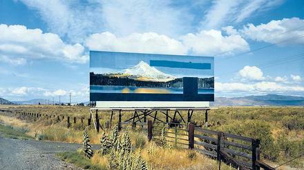Unterwegs. Für seine Serie „Uncommon Places“ fotografierte Stephen Shore Eindrücke einer Reise: wie dieses Billboard...