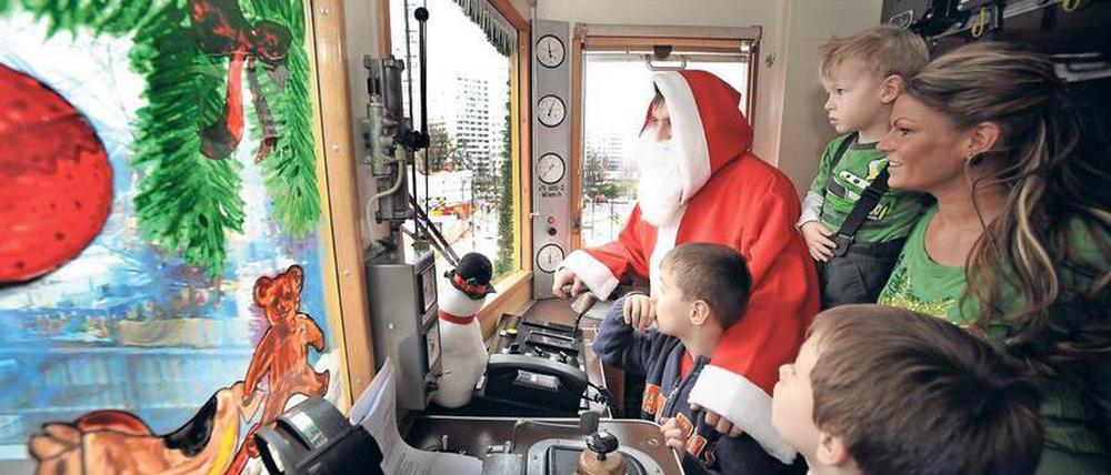 Der Weihnachtszug war zum letzten Mal 2008 unterwegs. Danach gab es Probleme an den Fahrzeugen.