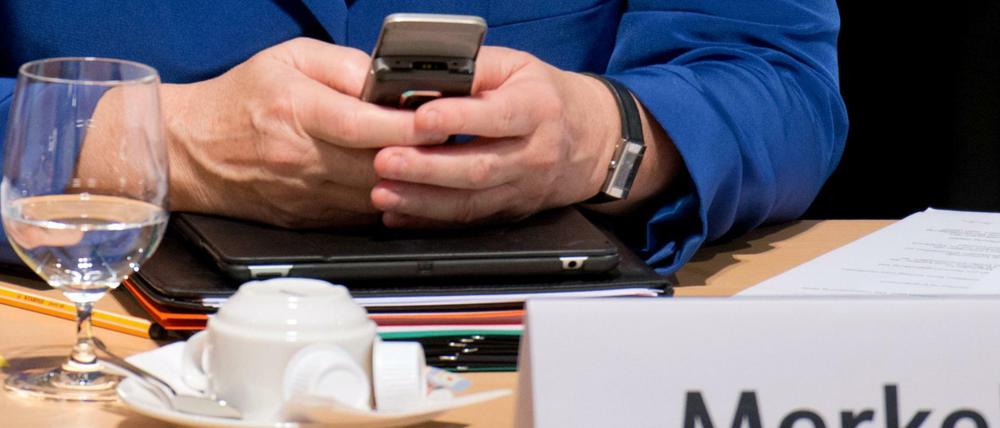 Der US-Geheimdienst NSA hat die CDU-Vorsitzende und Bundeskanzlerin Angela Merkel laut Wikileaks intensiv belauscht. 