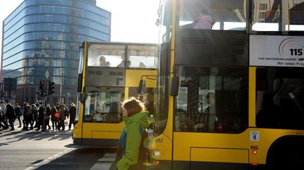 An vielen Ampeln hat der Bus die Nase vorn - dank Funkanmeldung. Technisch wäre noch viel mehr möglich.
